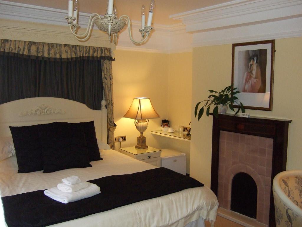 Moss Lodge Rochdale Extérieur photo